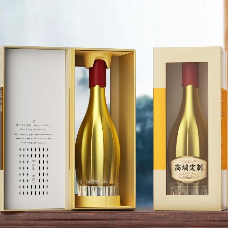 Gold Glass Wine Liquor Bottle – Gilded Elegance for Celebratory Wines & Spirits